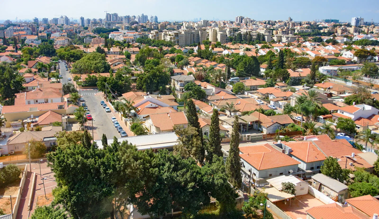 A photo of Ra'anana from atop a hill.